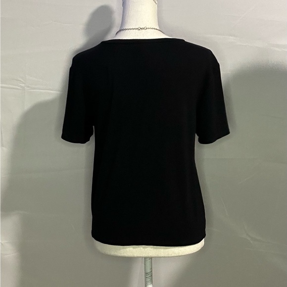 Tops/T-Shirts/Tanks👚 - 2 for $15 or 3 for $20 (Mix & Match) - Picture 2 of 5